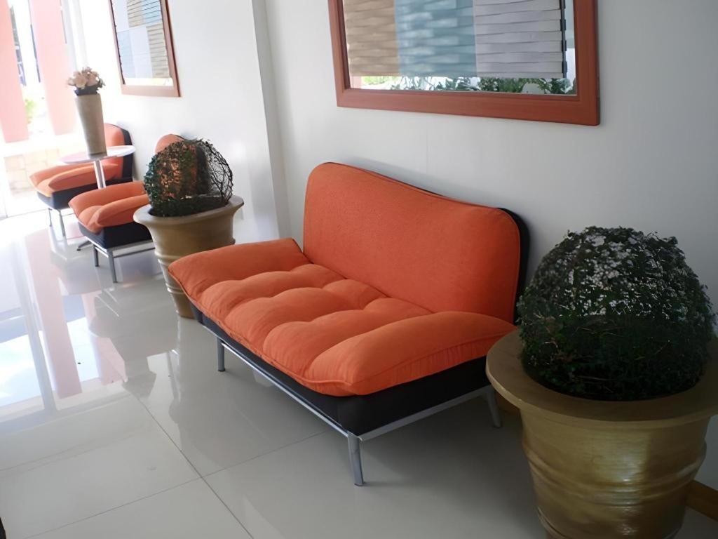 รีกัล พลาซ่า โฮเต็ล Hotel Nabua ภายนอก รูปภาพ